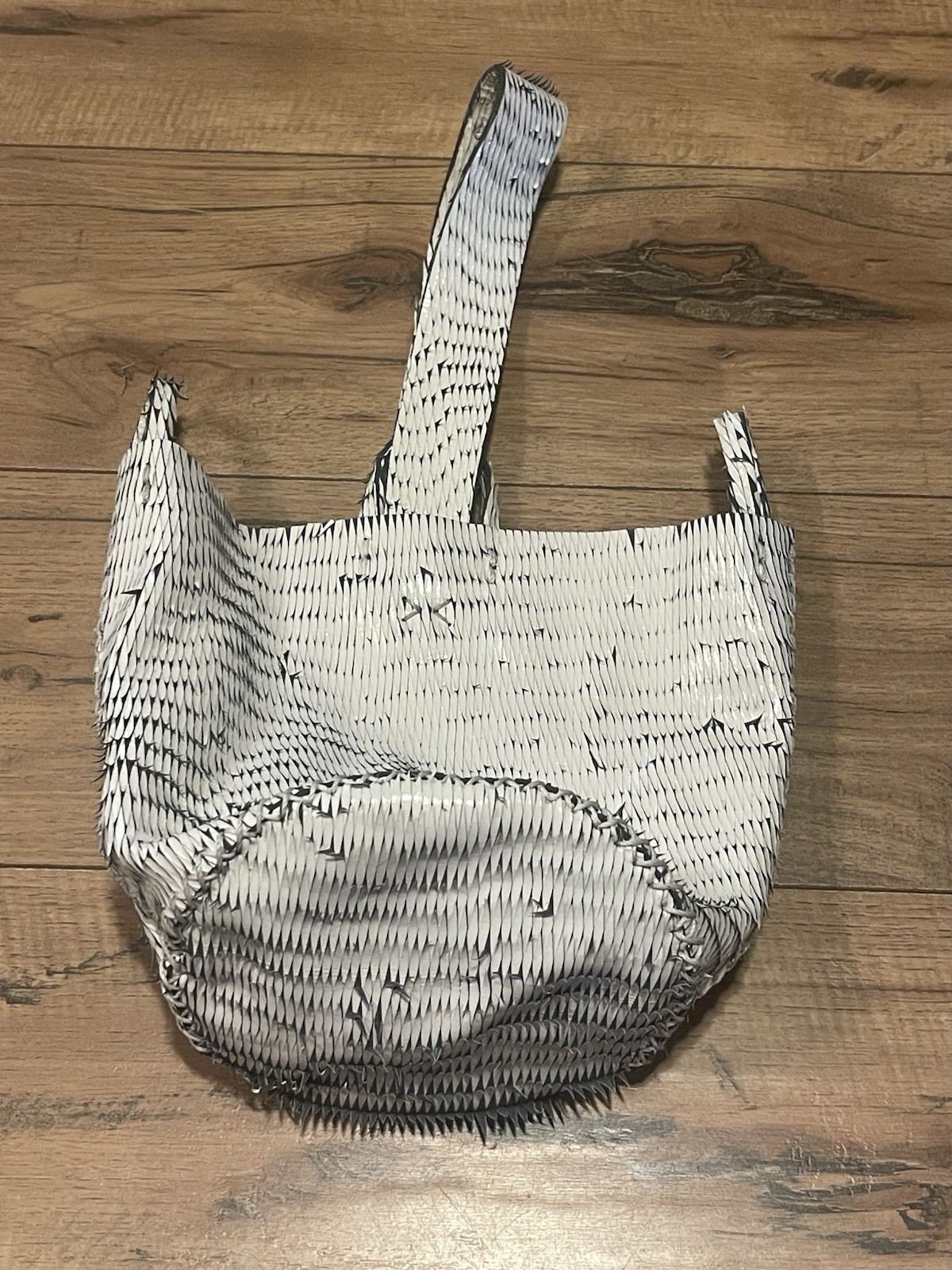 Volta Atelier Navigli White Bag Wristlet Artisian ~ Vintage ~ EXCELLENT