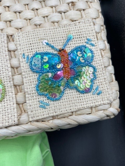 Straw Woven Tote Butterfly LadyBug Handbag w Large Short Sleeve Shirt – NWT