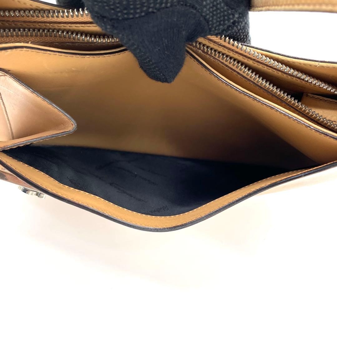 Salvatore Ferragamo Gancini One-Shoulder Bag Brown Leather Japan Rare 0713192