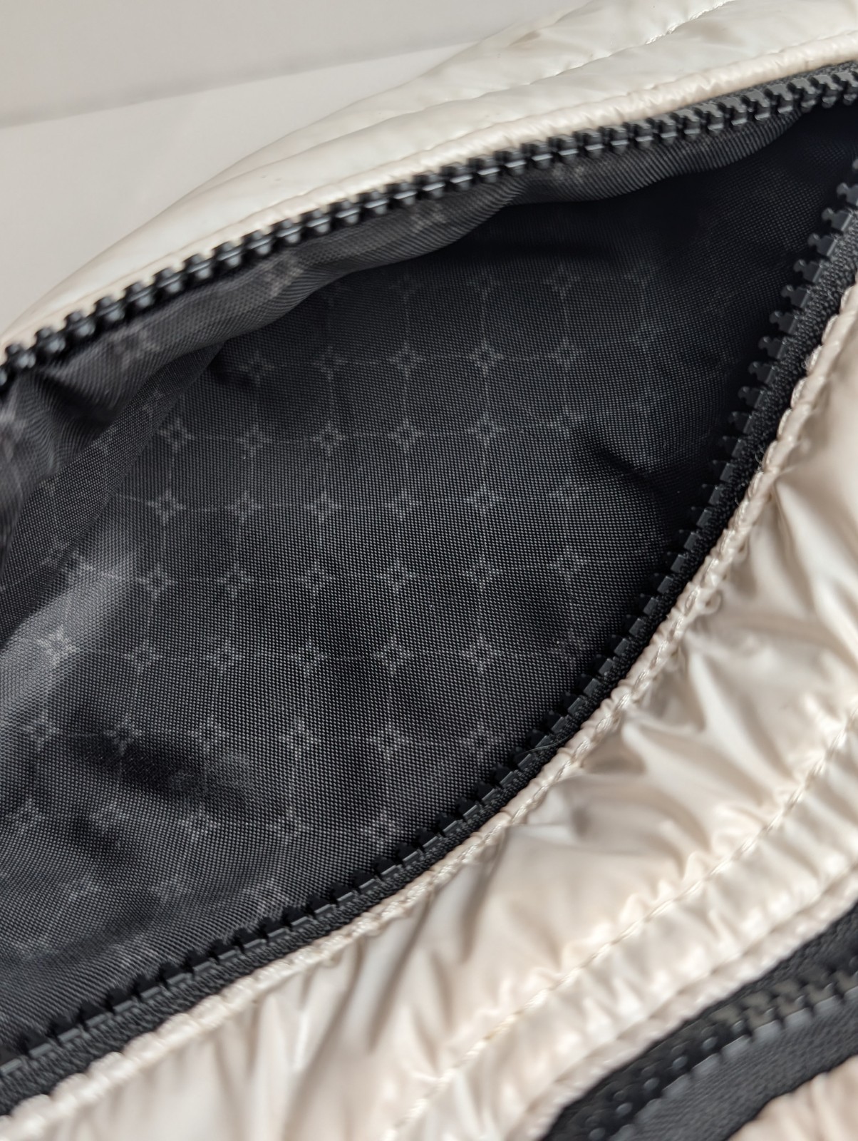 BCBG Generation White Quilted Three-in-One Convertible Belt Sling Shoulder Bag