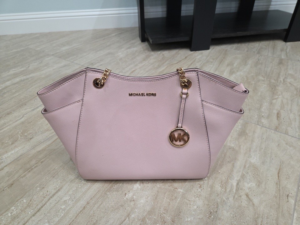 Michael Kors Jet Set Travel Large Chain Shoulder Leather Tote – Soft Pink NEW