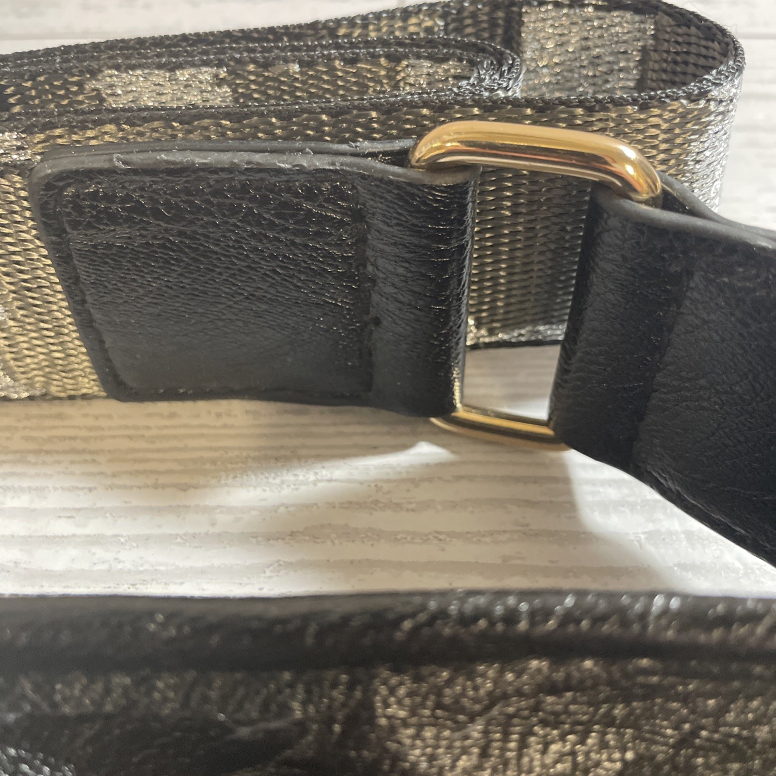 Cabeiny Soft Black Leather Crossbody Bag Metallic Camouflage Strap NNT