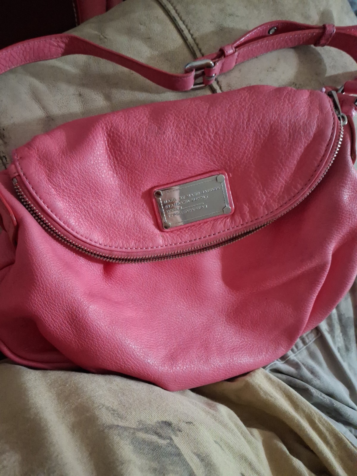 Marc Jacobs Authentic The Curve Handbag Purse NEW Lipstick Pink
