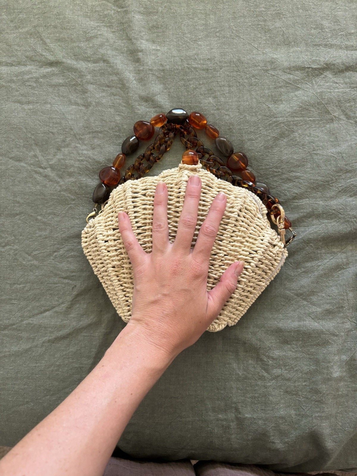 Wicker shell Bag With Beaded Straps