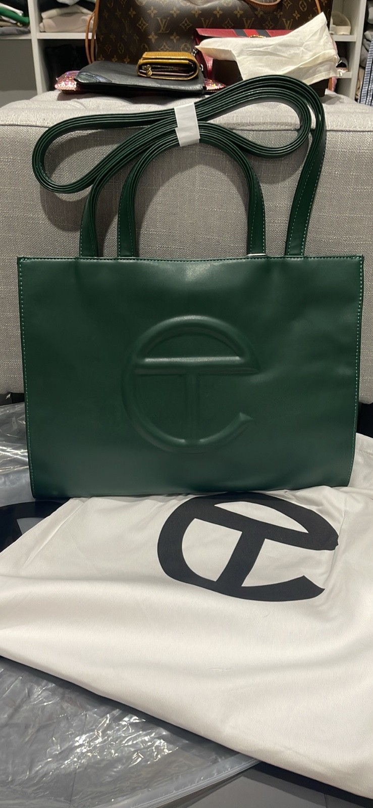 Telfar Medium Size Unisex Shopping Bag – Dark Olive