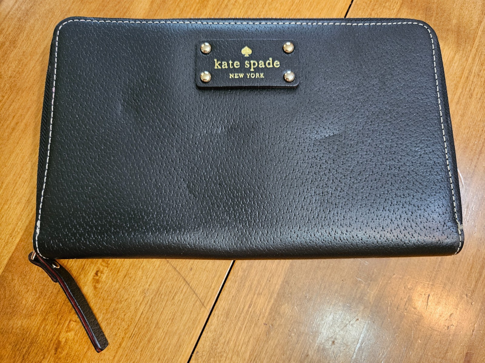 NWT Black Kate Spade Wellesley Zip Travel Wallet WLRU1154