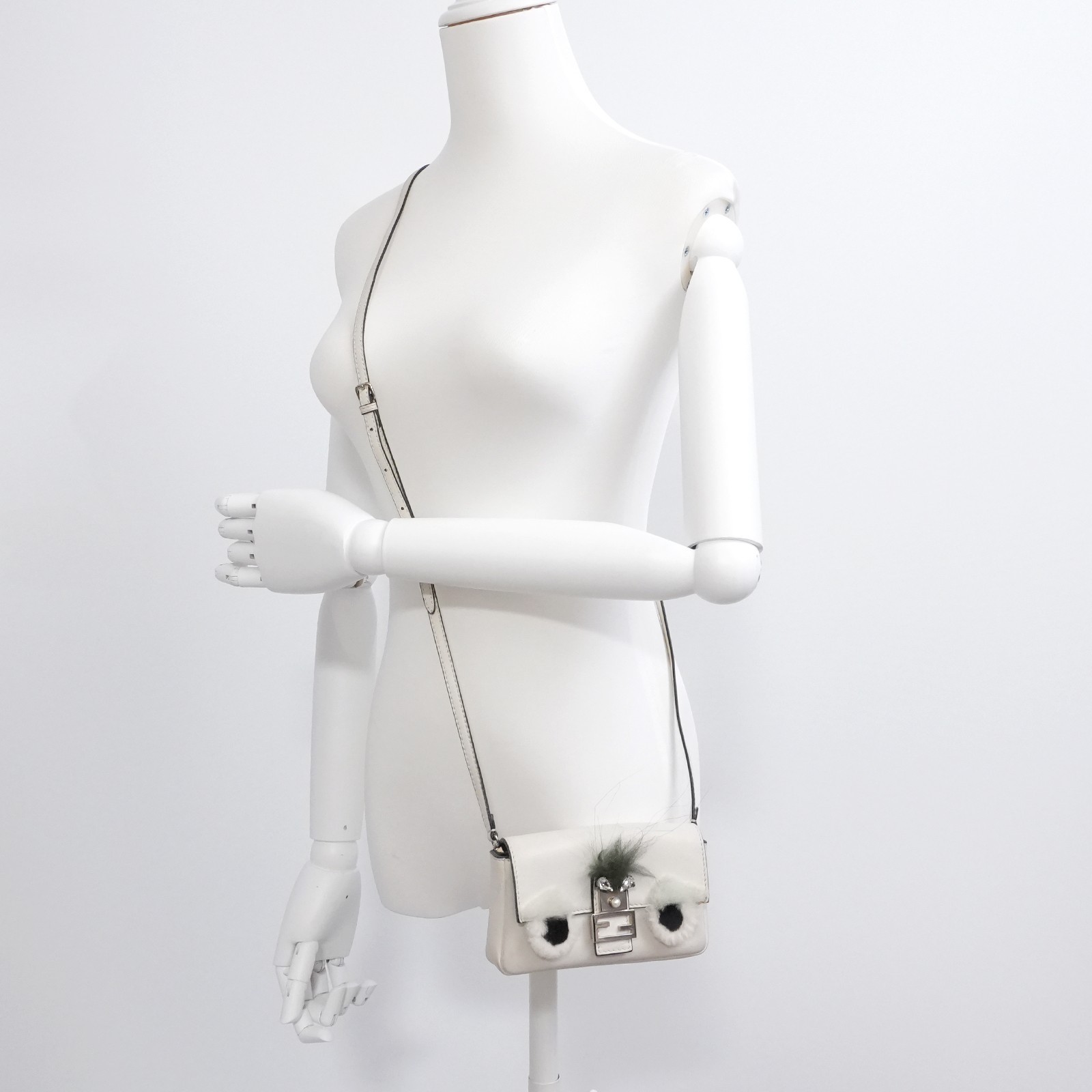 FENDI Bag Bugs Monster Micro Baguette 8M0354 Shoulder Bag White Auth #57713A