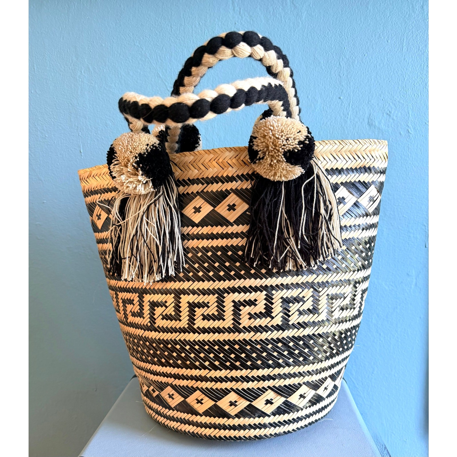 Colombian Wayuu Woven Bucket Bag Handmade Black Cream Diamond Pattern Pompoms