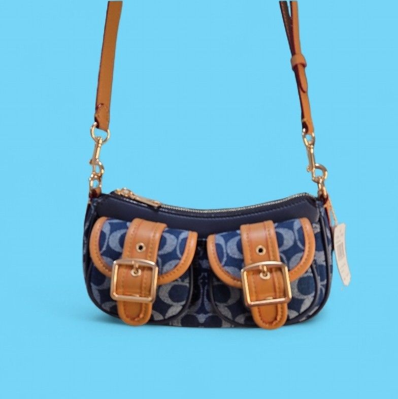 Coach Ashton Baguette Bag Signature Denim CY700