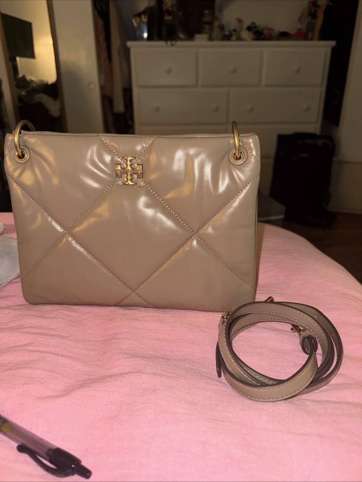 Tory Burch Kira Diamond Quilted Leather Shoulder Bag Taupe Oak