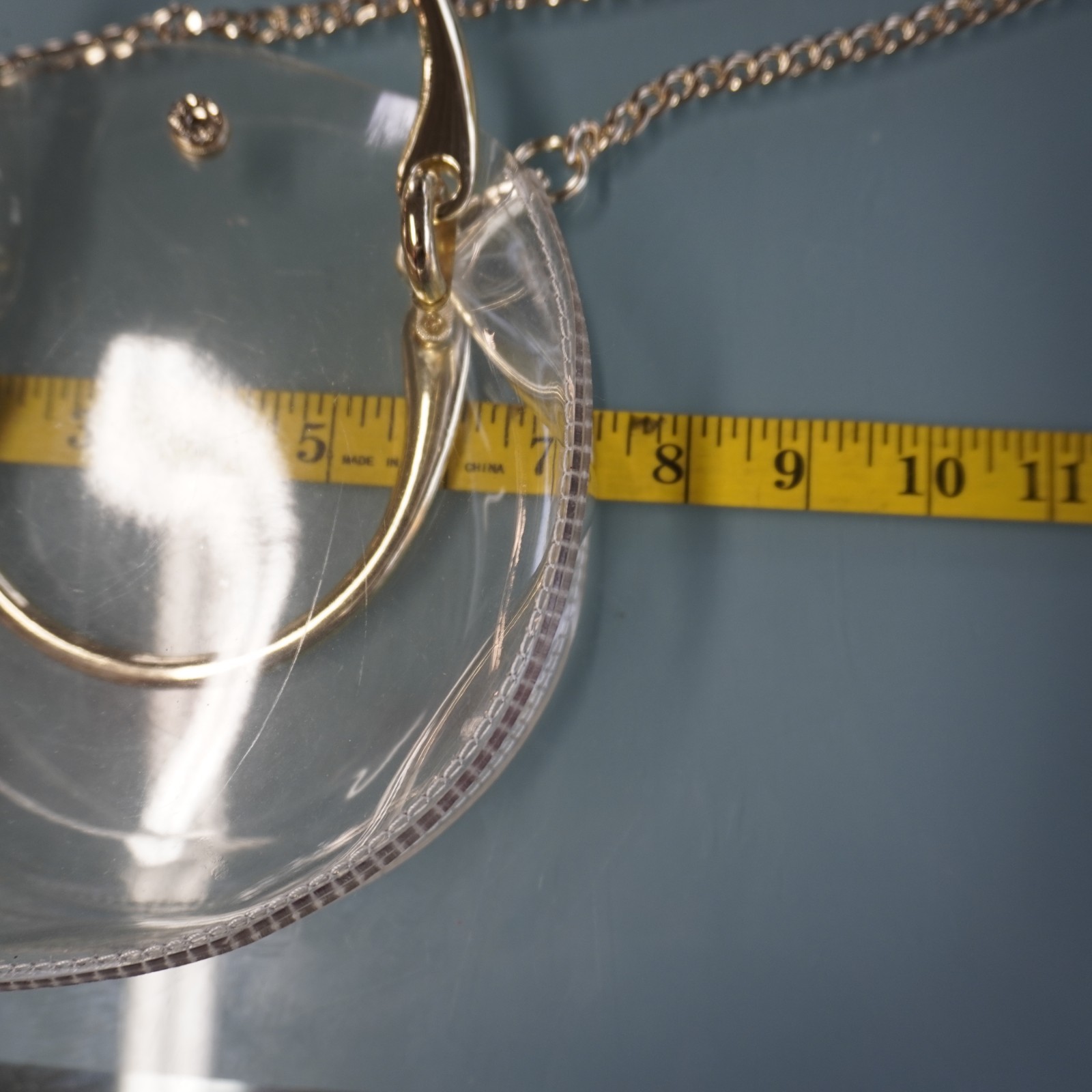 Brandy Melville Clear Circle Purse Stadium Bag Gold Chain Crossbody Handbag 6″