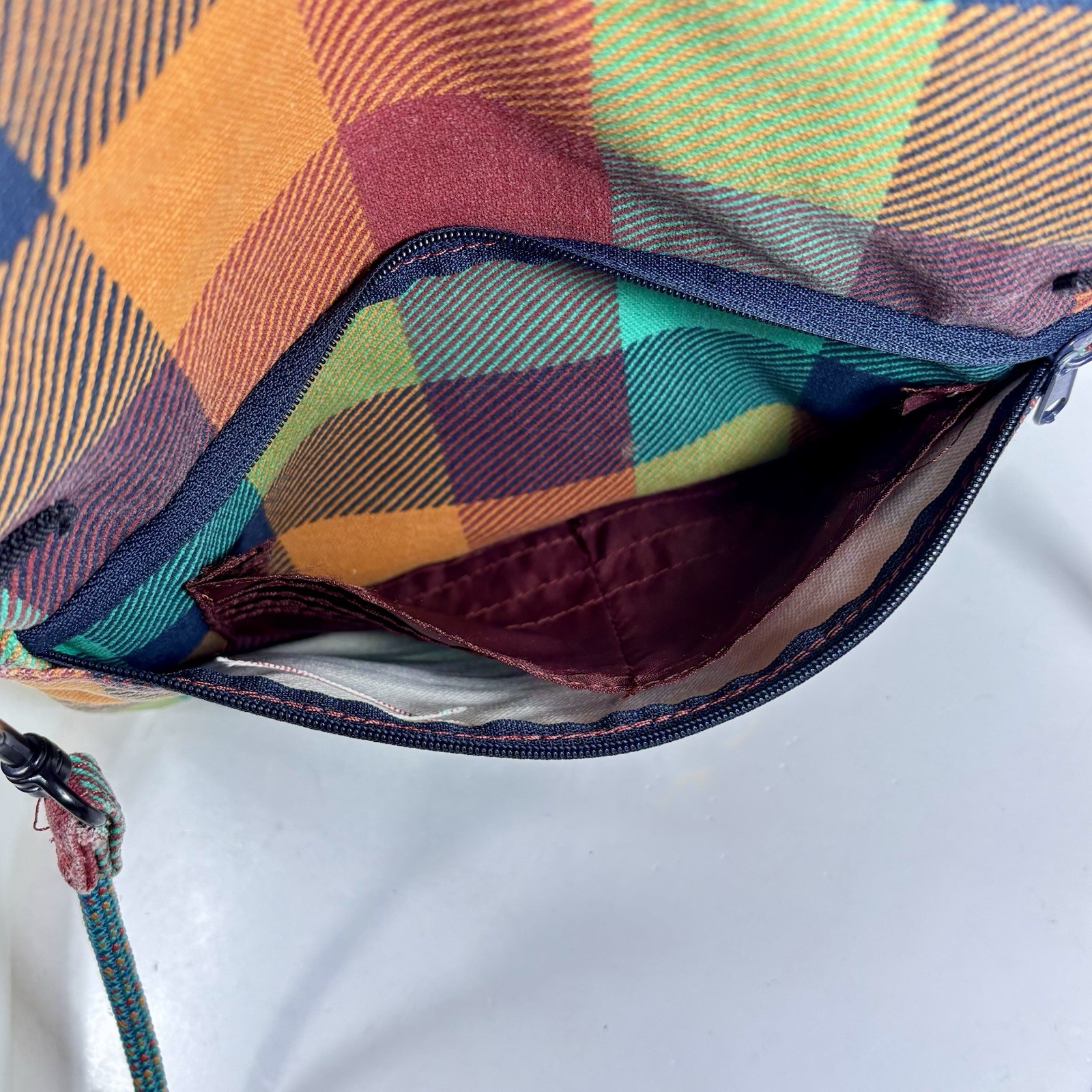 KAVU ‘SLINGALING’ Multicolor Plaid Crossbody Fold Over Bag 9.5″x5.75″/27″ Drop