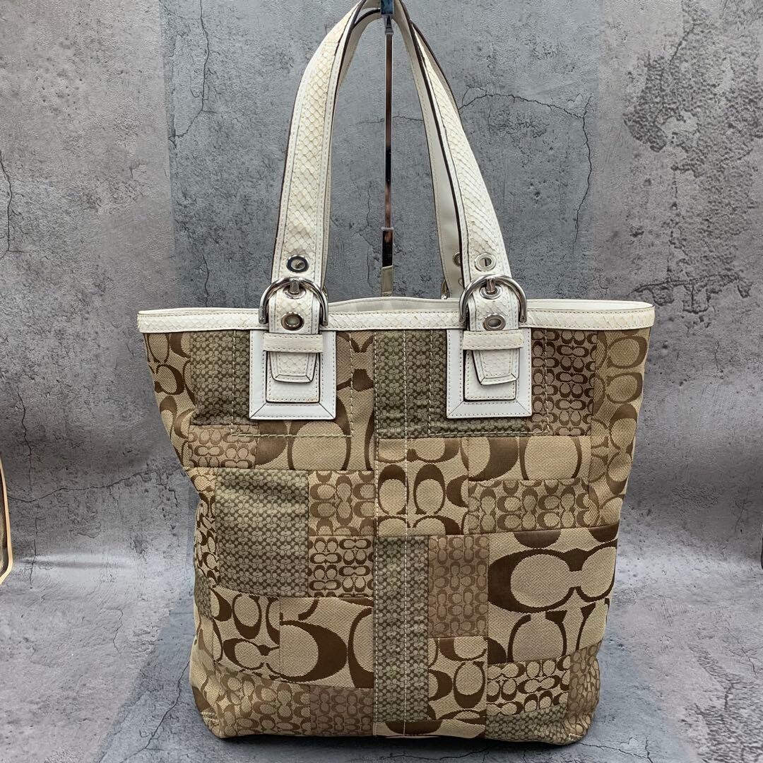 COACH Patchwork Signature Tote Bag Beige Y2K Shoulder Bag 10089 Women