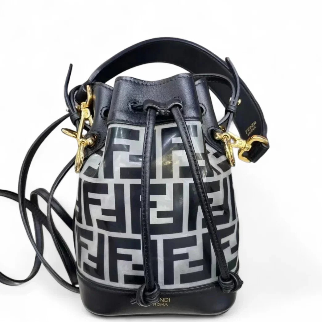 Fendi Mini Mon Tresor Bucket Black Beige Calfskin Pvc (ys071526a7r)