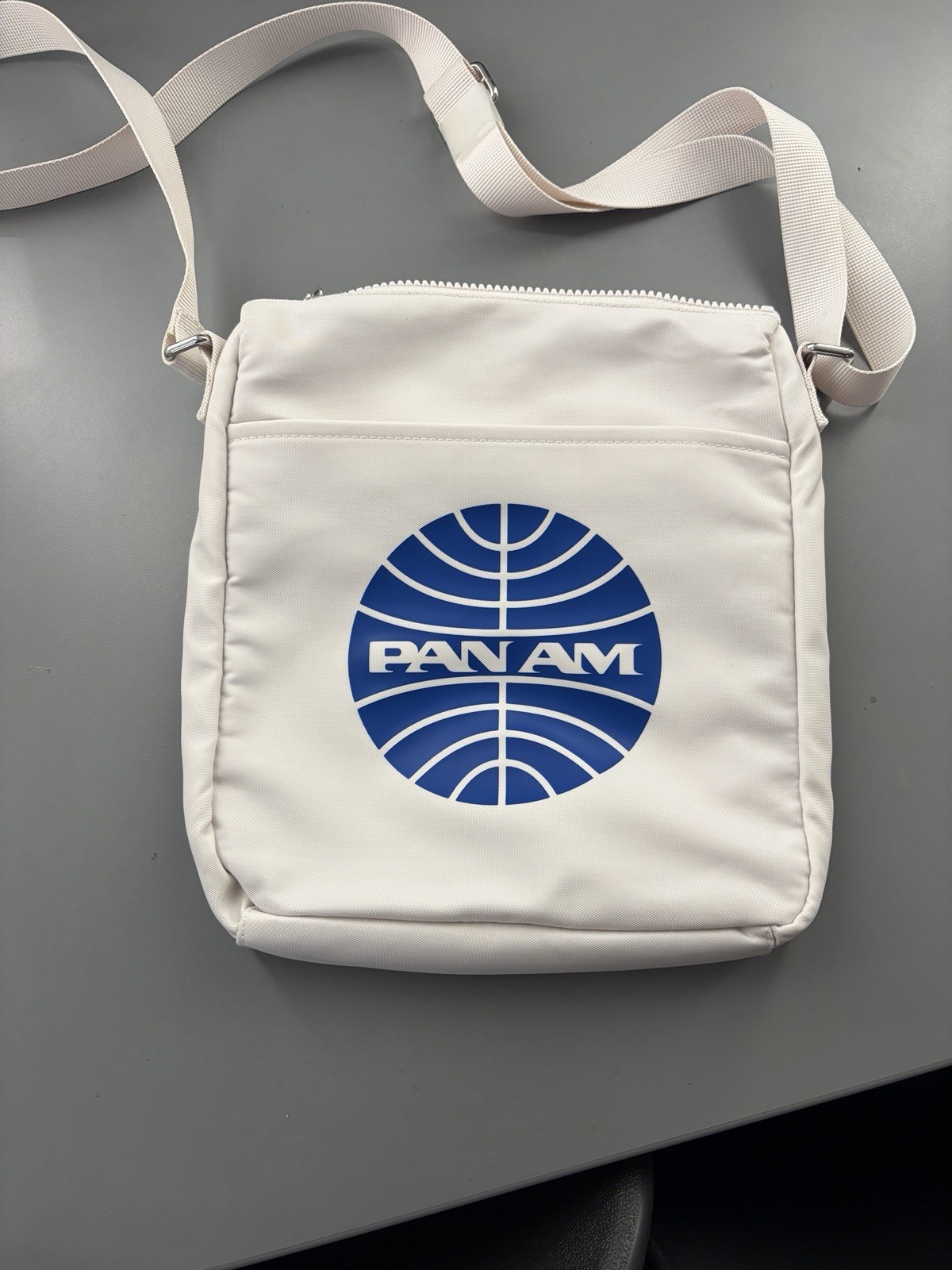 PAN AM- Custom made-32 Degrees Unisex Crossbody Bag | Cream | Lot of 18