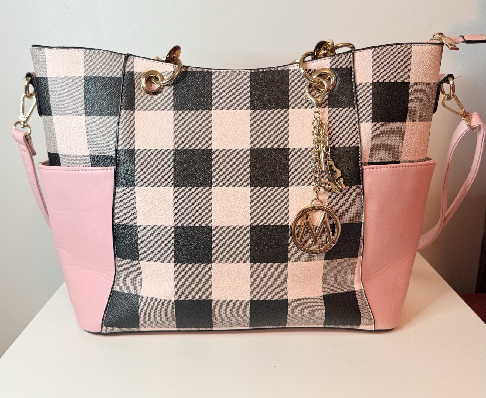 Mia K Collection handbag Black & Pink Handles & Shoulder Strap SEE PHOTO