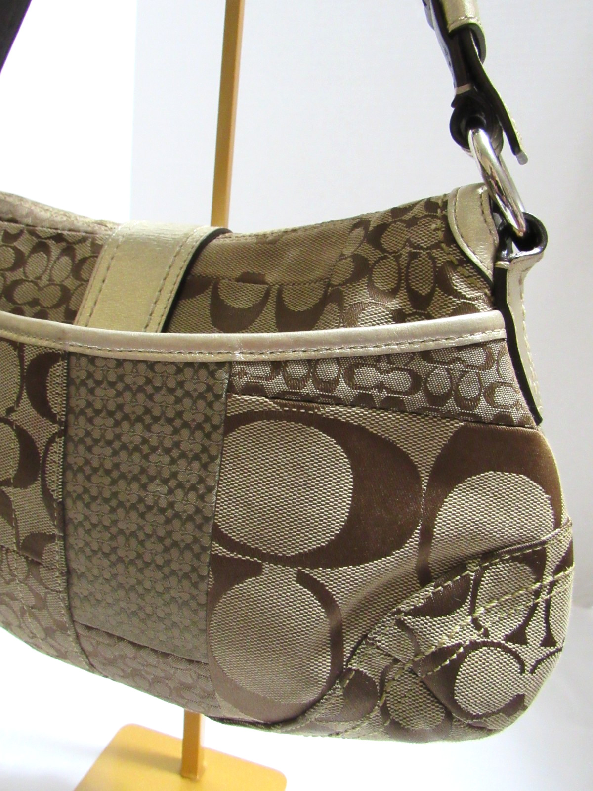 VTG Coach F12316 Soho Brown Gold Signature C Canvas Patchwork Shoulder Bag Y2K