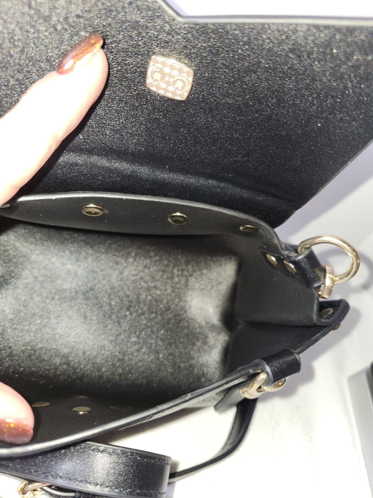 black trendy punk crossbody purse nwot
