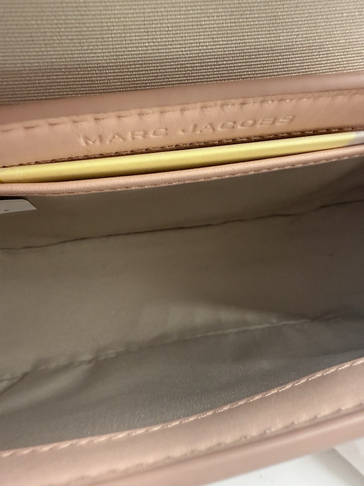 AUTHENTIC Marc Jacobs The Clover Shoulder Bag
