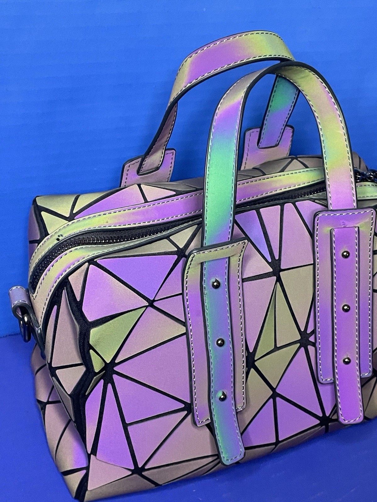 Purple Iridescent Geometric Luminous Purse Bag w/Strap 10x5in Kindly & Free