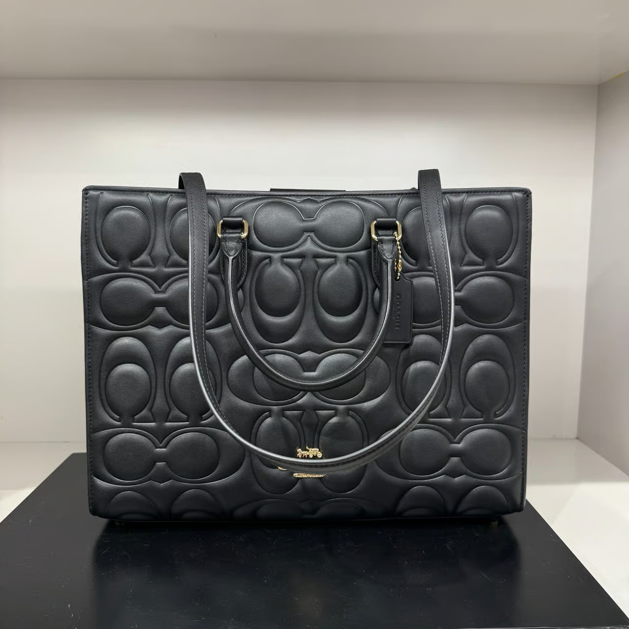 Coach Maggie Large Tote Bag In Signature Leather CY672 Authentic ‼️