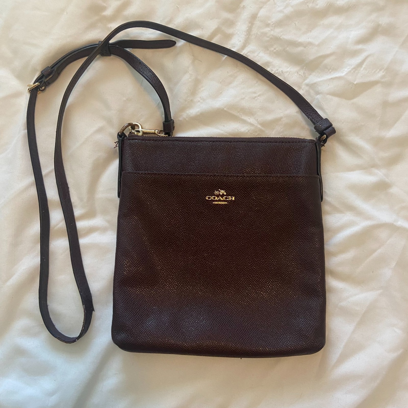 Coach 59975 Kitt Messenger Brown Shoulder Pouchette Leather Crossgrain Bag