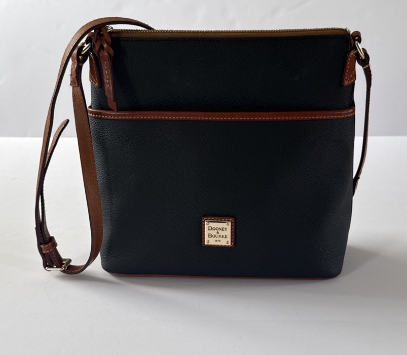 Dooney Bourke Women Black Solid Crossbody Leather Purse Adjustable Strap