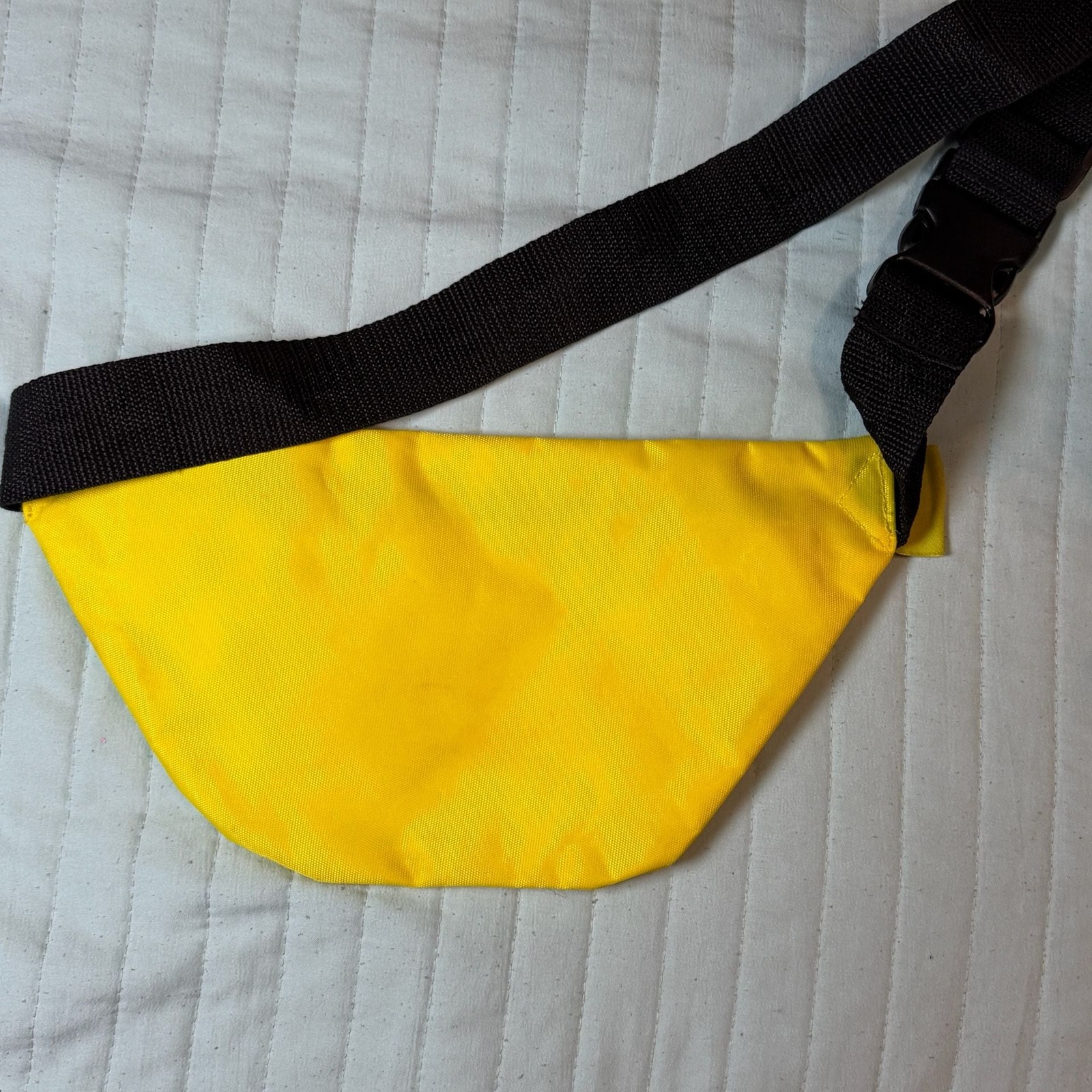 Universal Studios SpongeBob SquarePants Yellow Fanny Pack Waist Bag