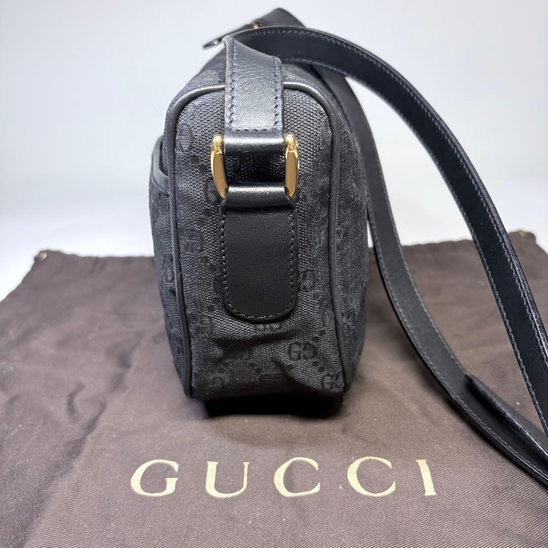 GUCCI GG Supreme Black Leather Canvas Shoulder Bag 23x17cm Strap 120cm Authentic