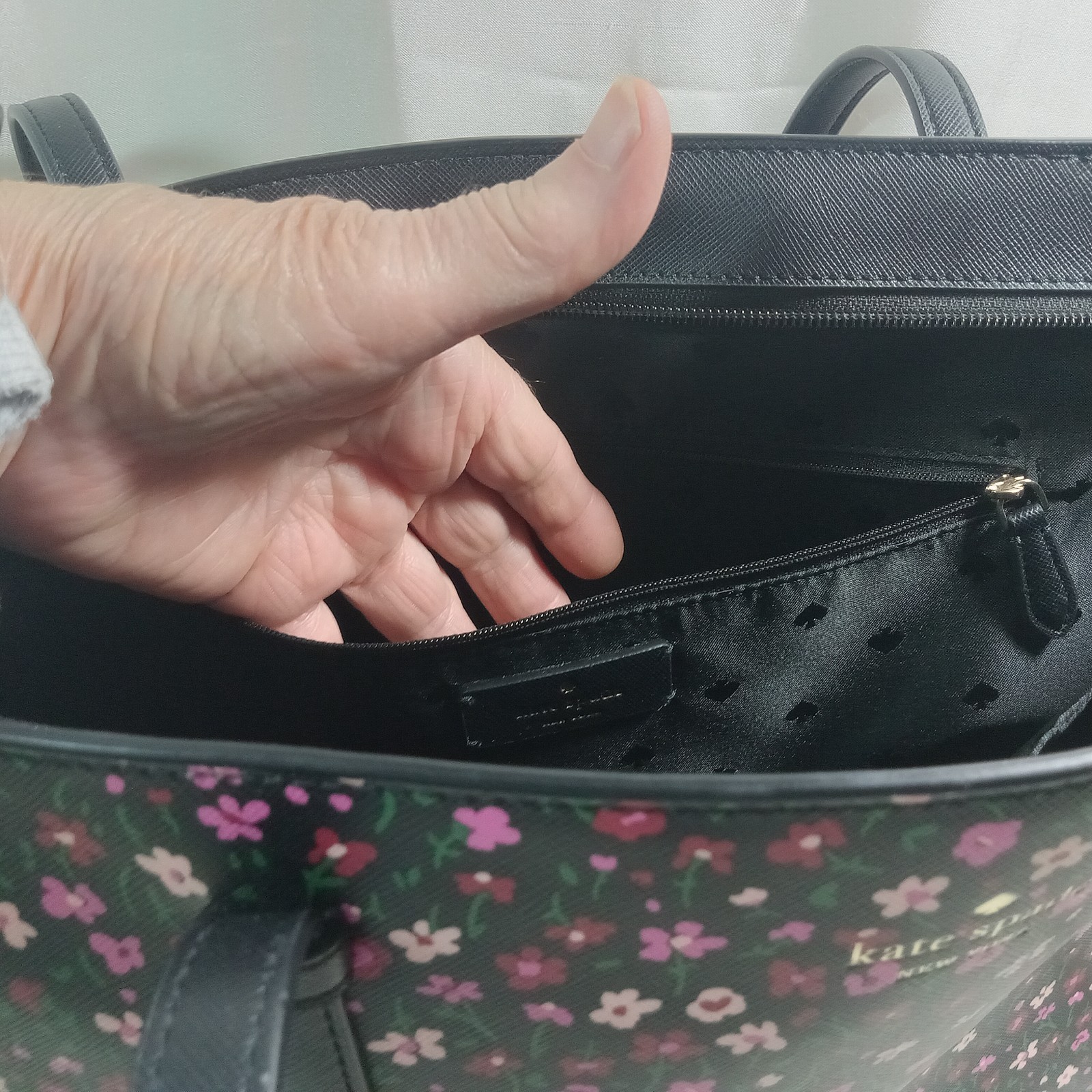 *Kate Spade* Med/lg. Tote~black With Pink Floral Pattern 12″x 11″ X 5.75″ EC
