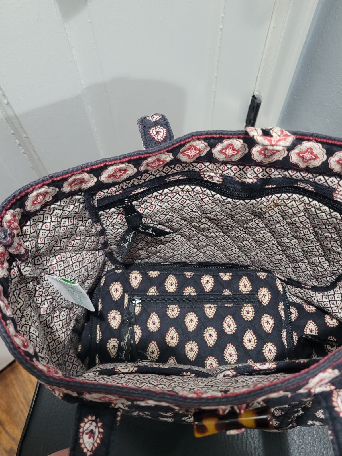 Vintage Vera Bradley Quilted Tote Bag Paisley Black Red White Toggle w/ Wallet
