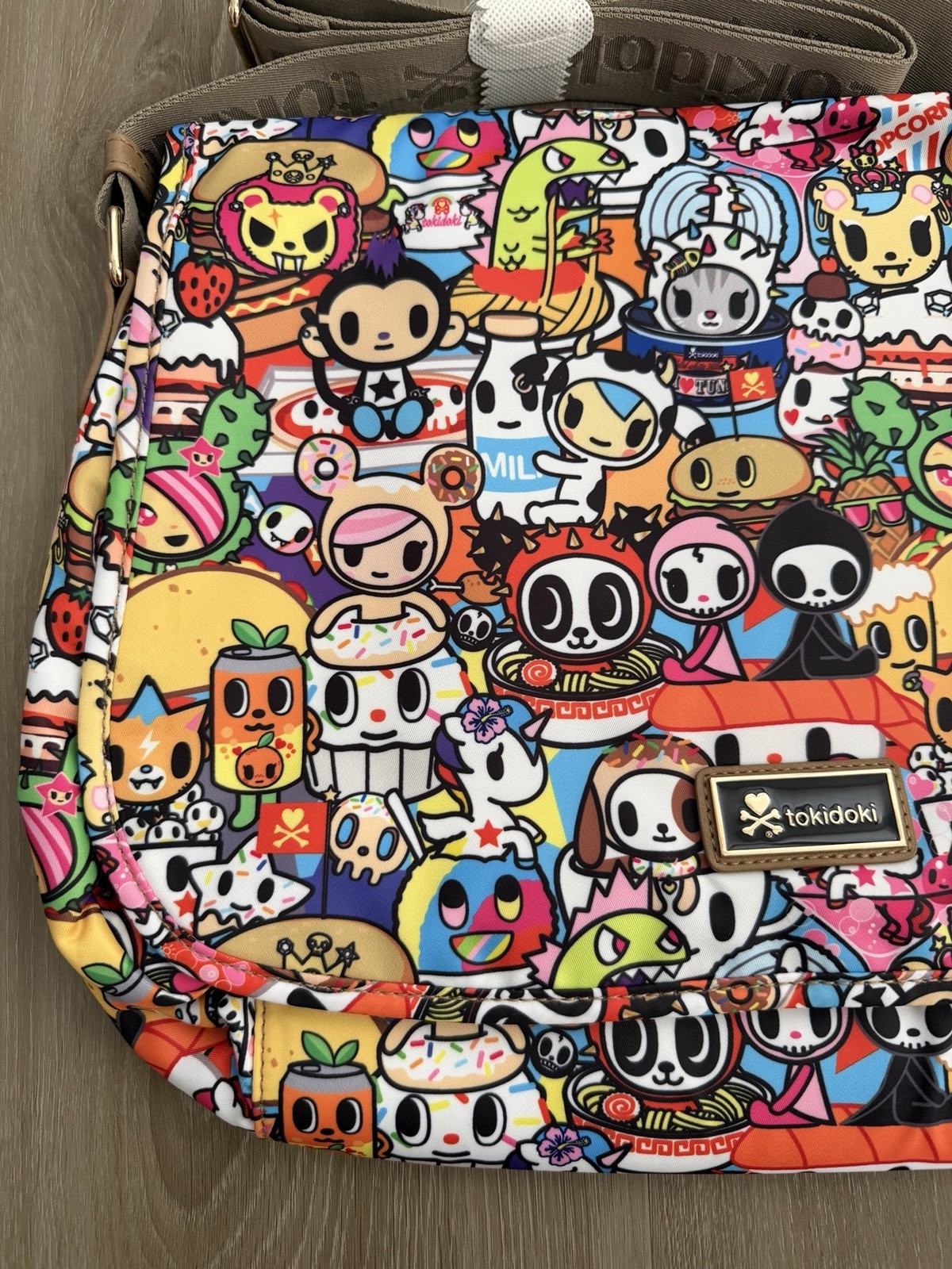 Tokidoki Food Buffet Collection Messenger Bag 2015 Vintage W/ Unicorno Keychain