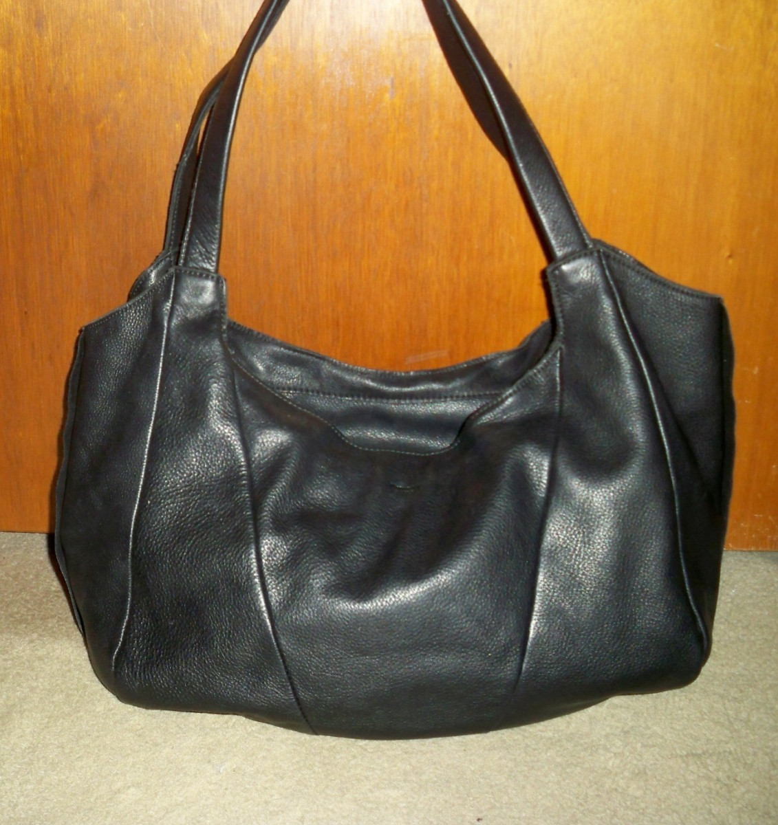 Hammitt Ferris Black Pebbled Leather Handbag Gunmetal Hardware *RARE* EUC!! $499