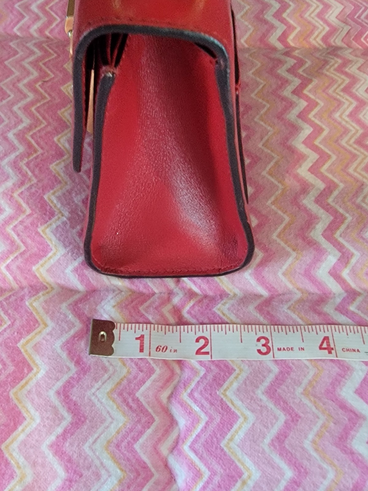 Gucci Padlock Small Red Leather Chain Shoulder Crossbody Bag Gold Hardware