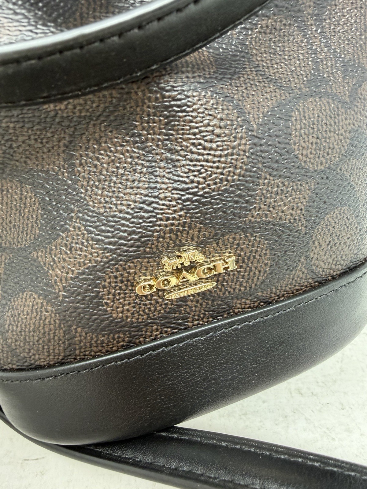 $298 Coach Mini Bucket Walnut/Black Leather Drawstring Bag In Signature Canvas