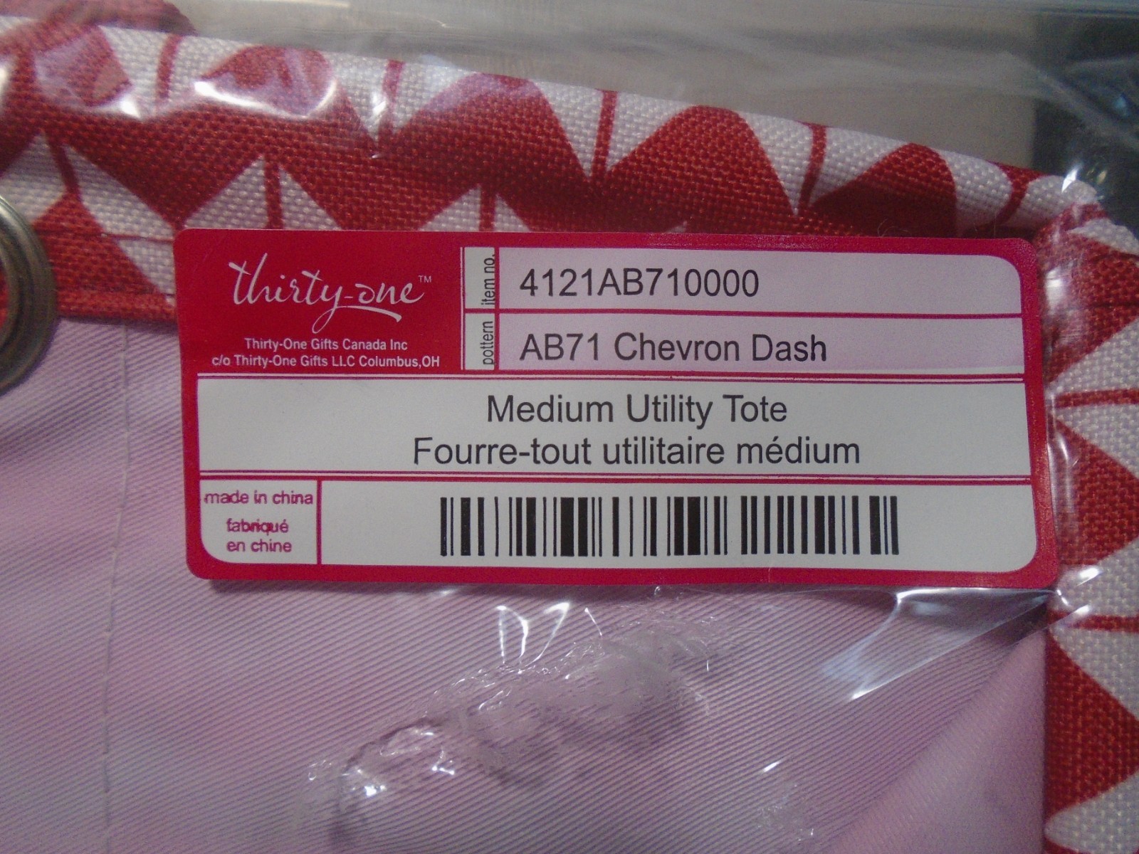 Thirty-One 31 Medium Utility Tote Chevron Dash Red / White NEW in Bag