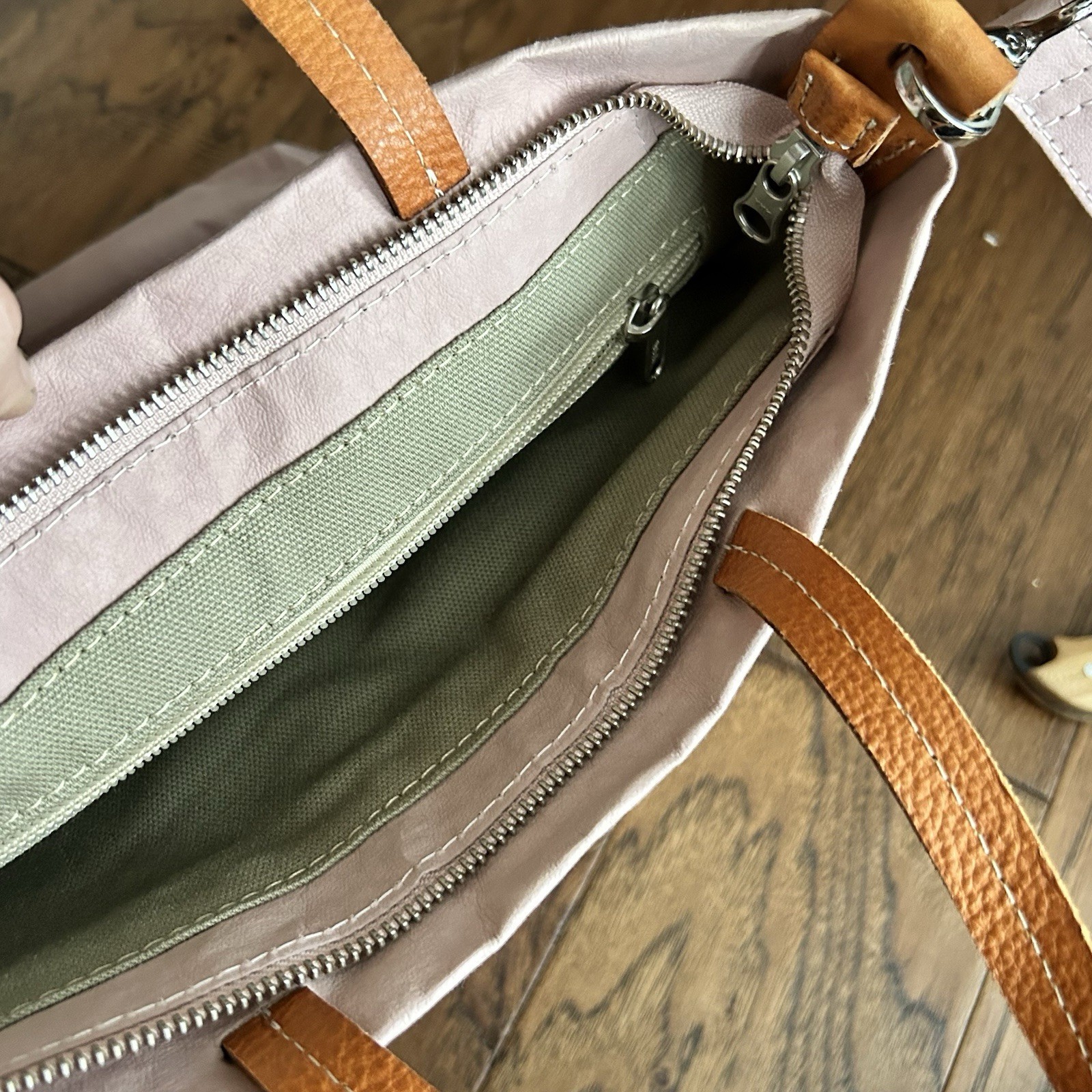 UASHMAMA Pink Washable Paper Leather Shoulder Bag Handles Adjustable Strap Italy