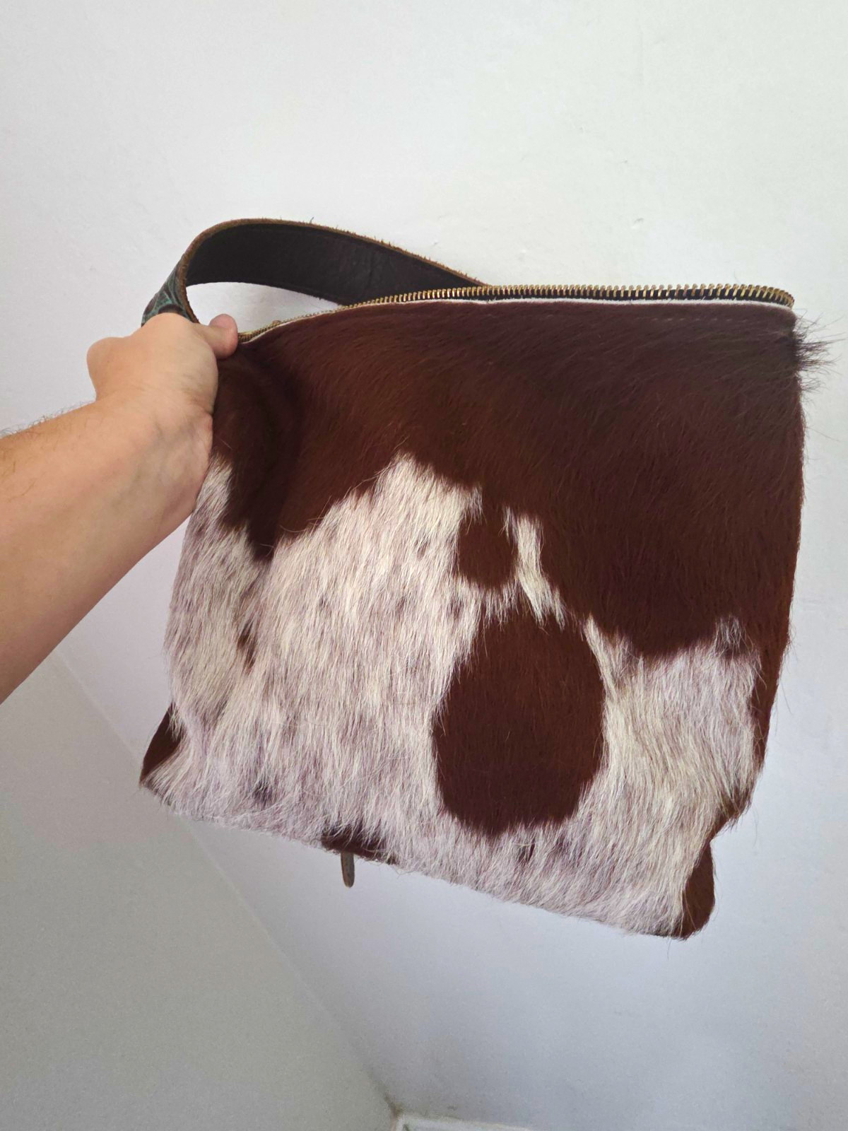 Brown White Hair-On Hide Western Shoulder Bag Zip Gold Hardware Detachable Strap