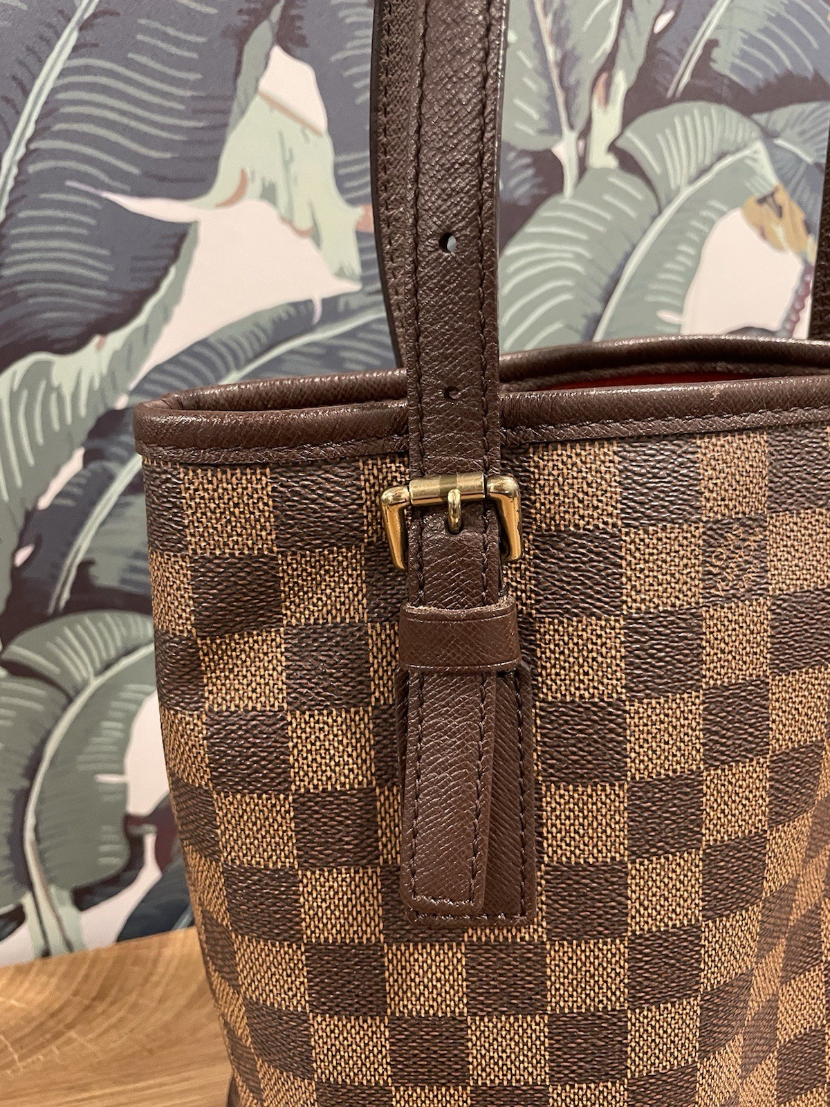 Louis Vuitton Damier Ebene Marais Bucket Bag 23