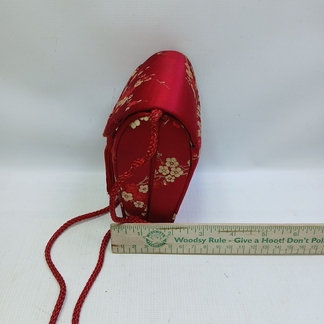Vtg Carla Marchi Red Silk Asian-style pouch purse Gold Plum Blossom crossbody