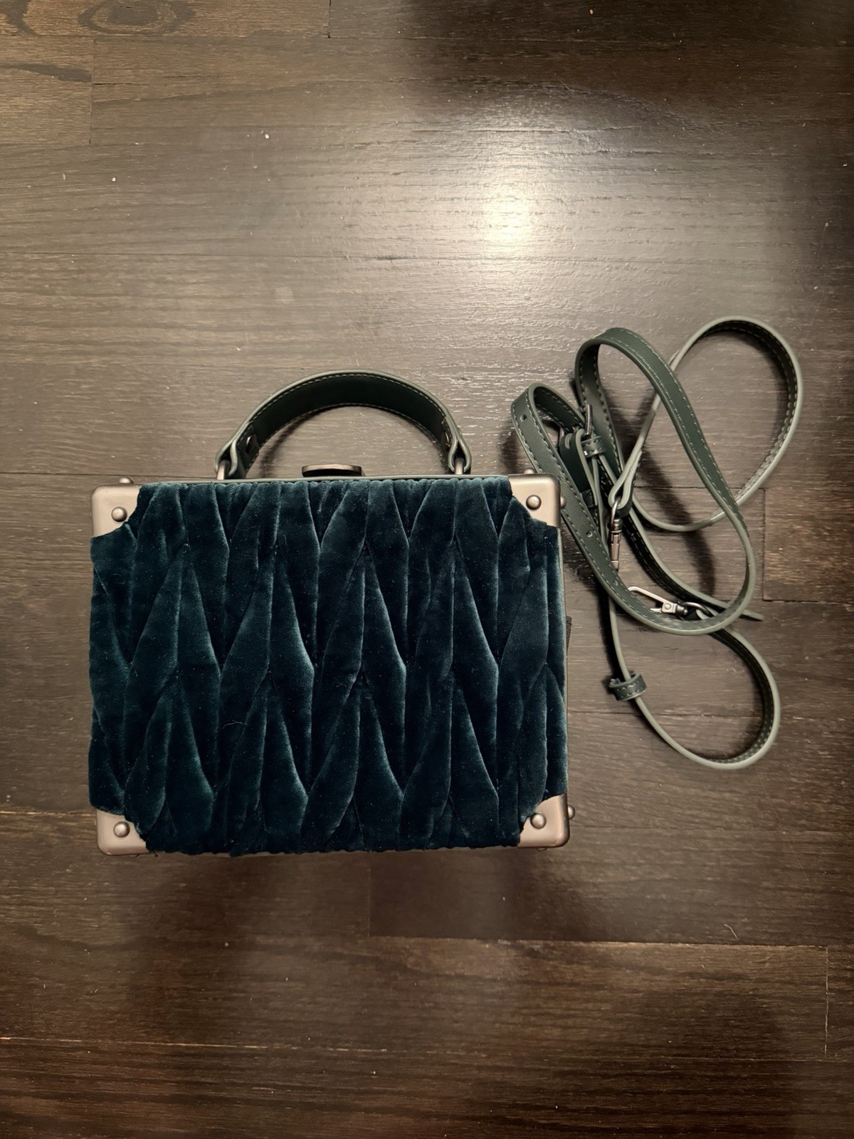 Sam Edelman Women’s Green Box Purse 6×7.5 in