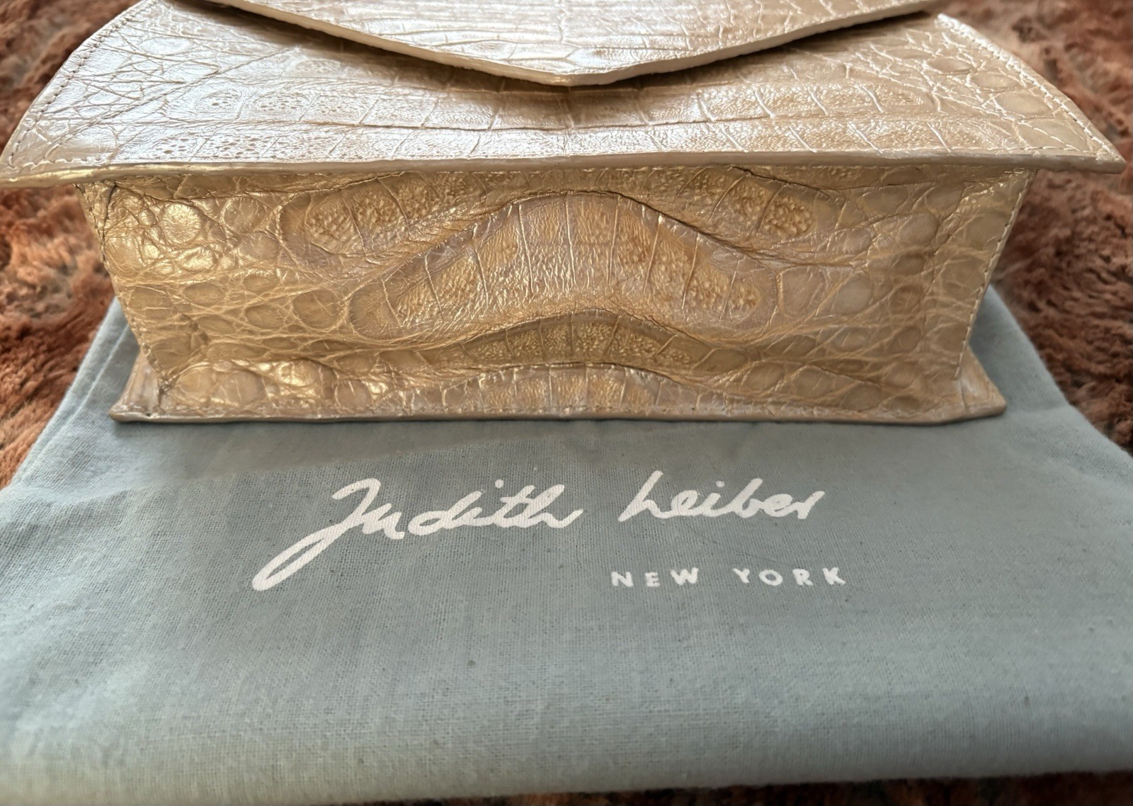 Judith Leiber COUTURE Caiman Croc Chain Handbag Beige Metallic Bag Purse