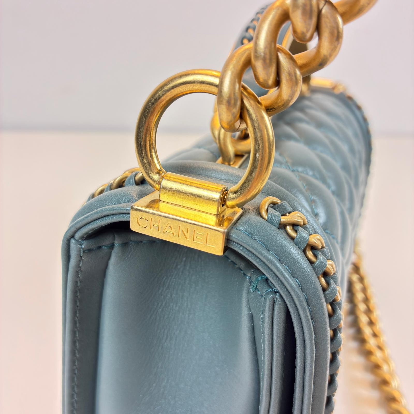 CHANEL Top Handle Matelassé Chain Shoulder Bag Lambskin Shoulder Bag leathe…