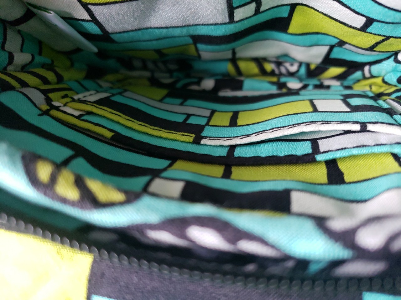 Retired Vera Bradley Island Blooms Small Crossbody Bag Long Strap Mint Teal