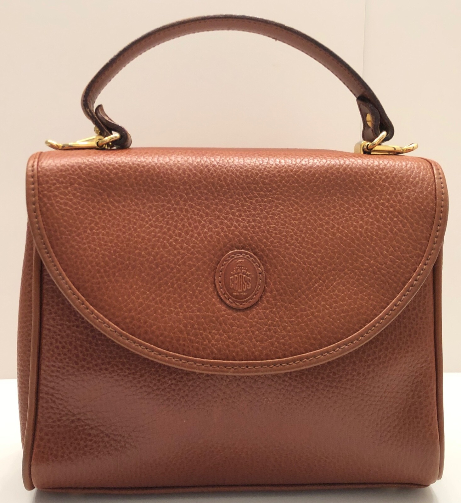 Vintage Mark Cross Brown Pebbled Leather Handbag – Measures Approx. 9″ W x 8″ T