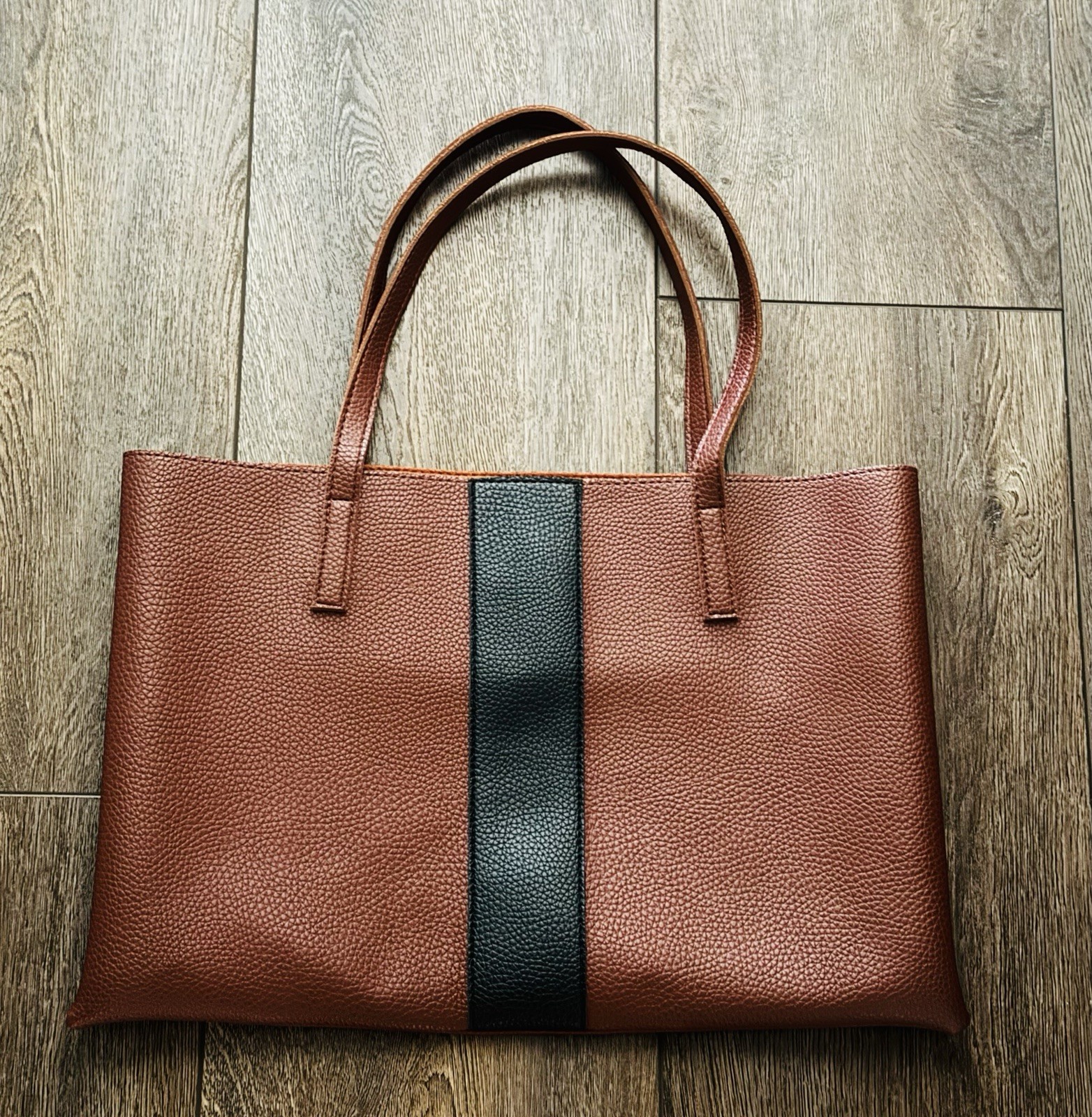 Vince Camuto Large Tote/bag Brown Shoulder Bag Leather