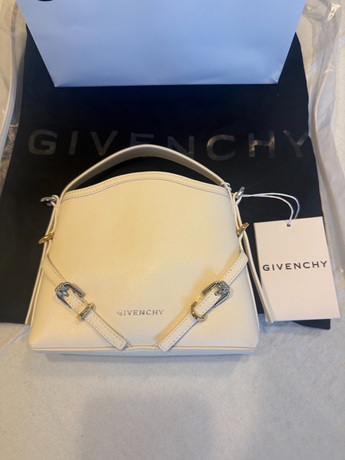 NWT Givency nano voyou bag in IVORY leather $955