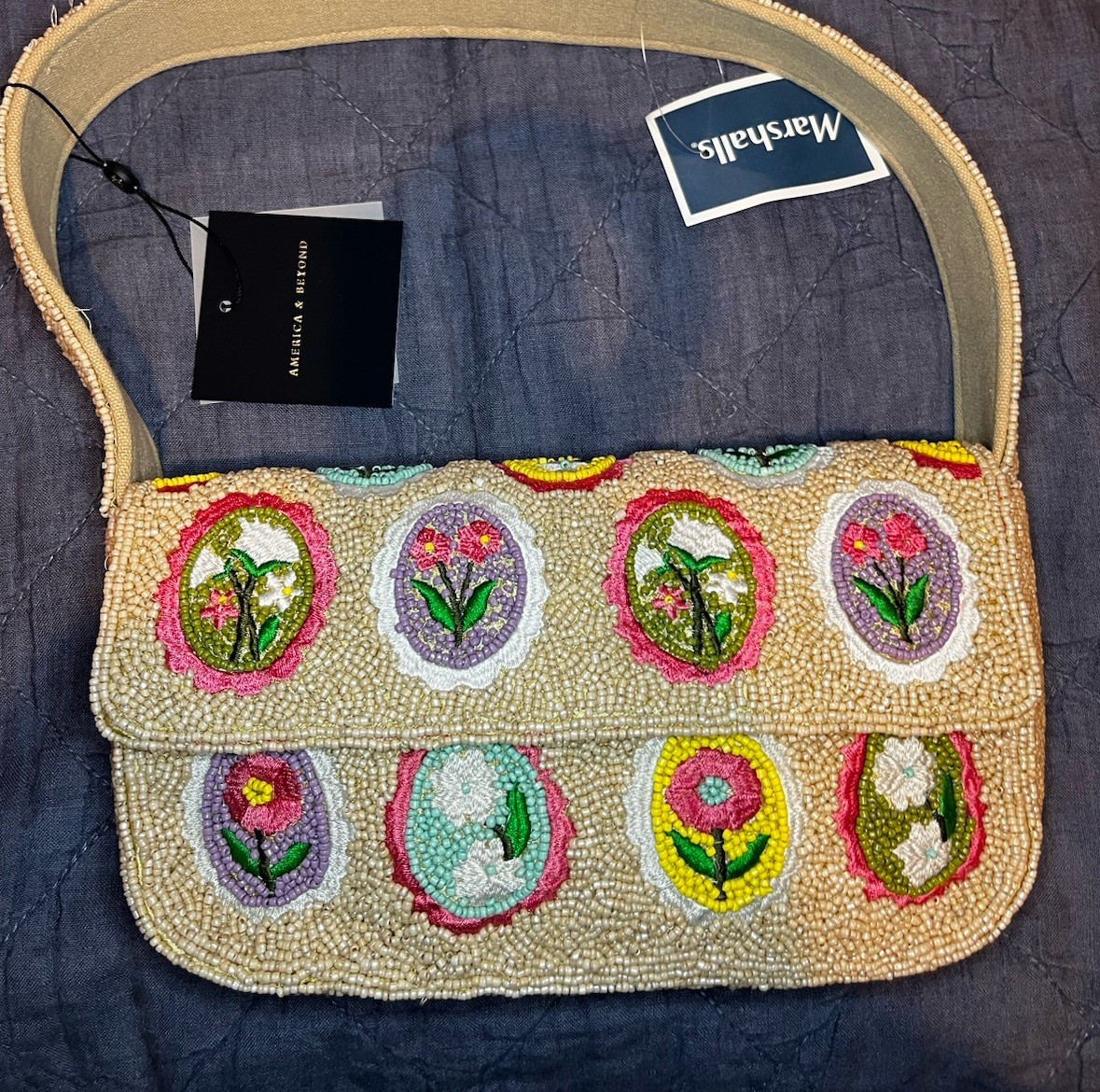 VIRAL Beige Cream Floral Portrait Beaded Bag Cameo Marshall’s