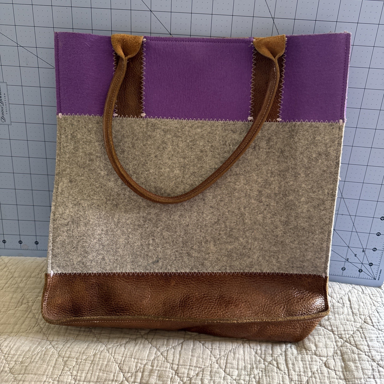 GRAF & LANTZ Jaunt Merino Wool Felt Leather Midi Tote – Granite/Lavender/Sienna
