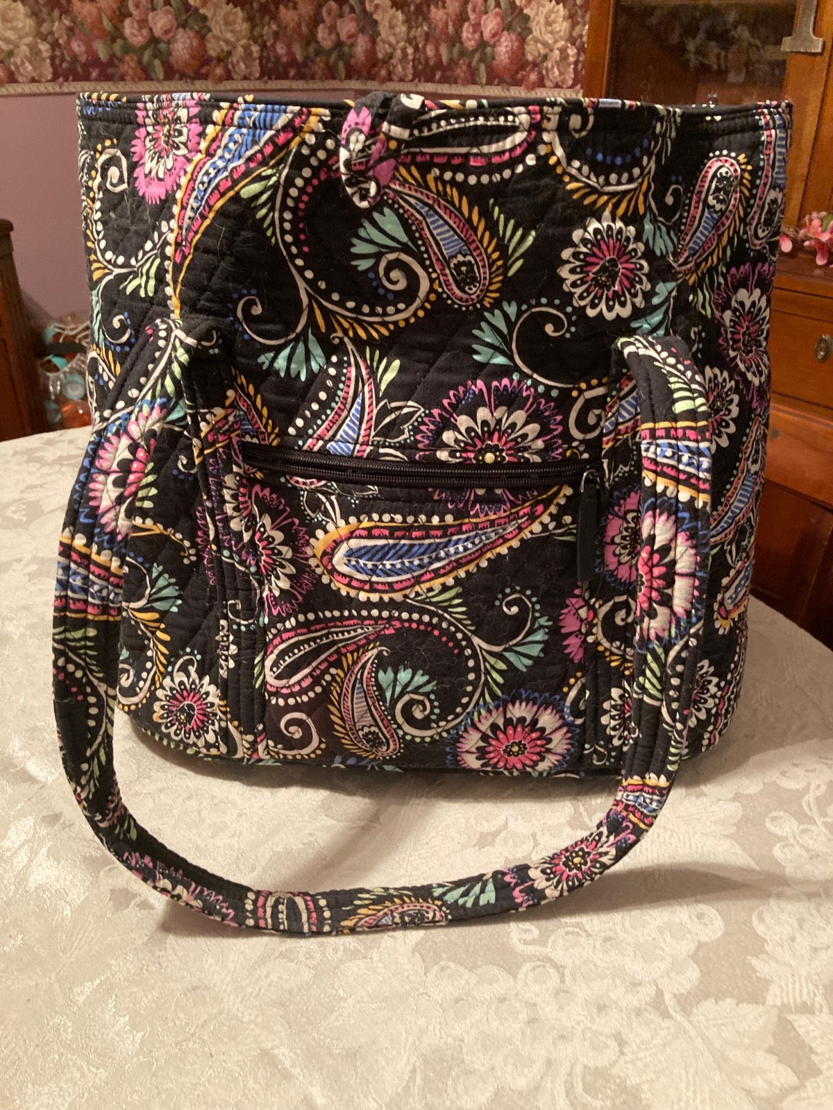 Vera Bradley Bandana Swirl Quilted Shoulder Bag Purse Tote 15″W x14″Hx6.25″D